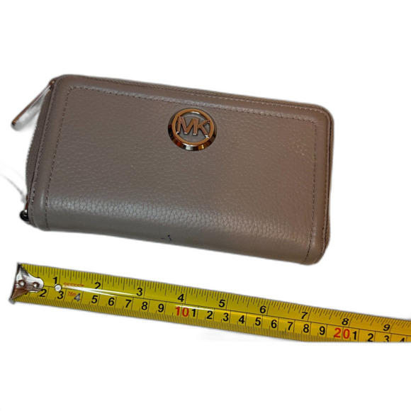 Michael Kors Gray Zip Around Wallet/Wristlet - Picture 6 of 7